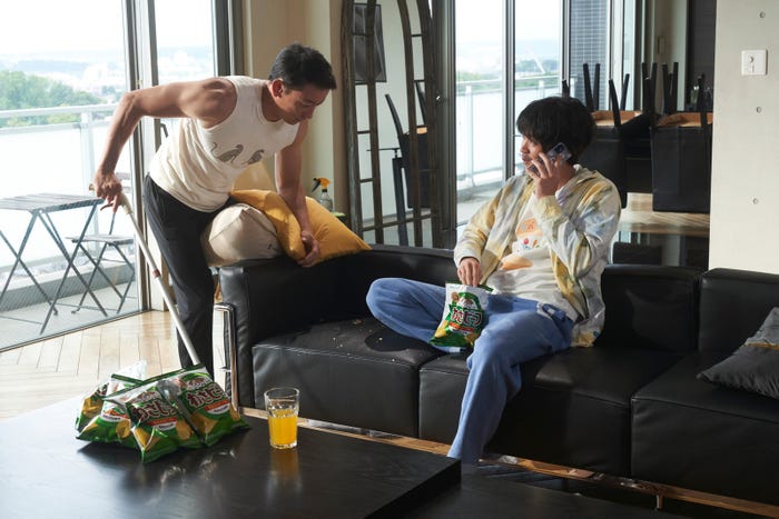 山本耕史、磯村勇斗「きのう何食べた? season2」第6話より(C)「きのう何食べた? season2」製作委員会(C)よしながふみ/講談社