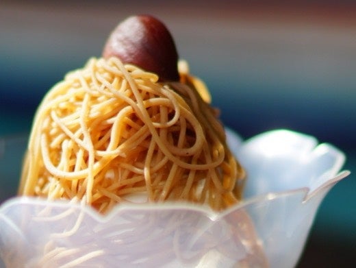 「生搾りモンブラン専門店」東京、名古屋などに新店舗、絹糸のような搾り立てクリーム