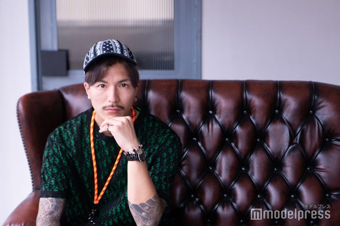 DJふぉい(C)モデルプレス