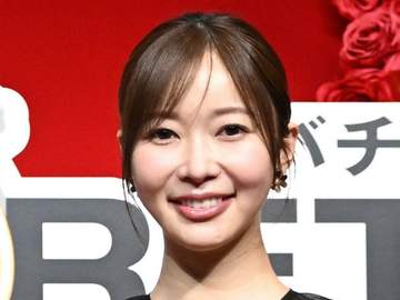 指原莉乃 エルメスづくしでパリ堪能♥バーキンからサンダルまで「また可愛くなってる！」「綺麗すぎる」ファンも驚き