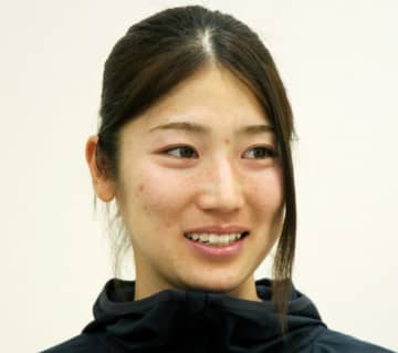 「どんどん綺麗になっていく」美女サッカー選手の「めりくり」私服ショットに反響「めっちゃ綺麗です」「すごくエレガントな雰囲気」