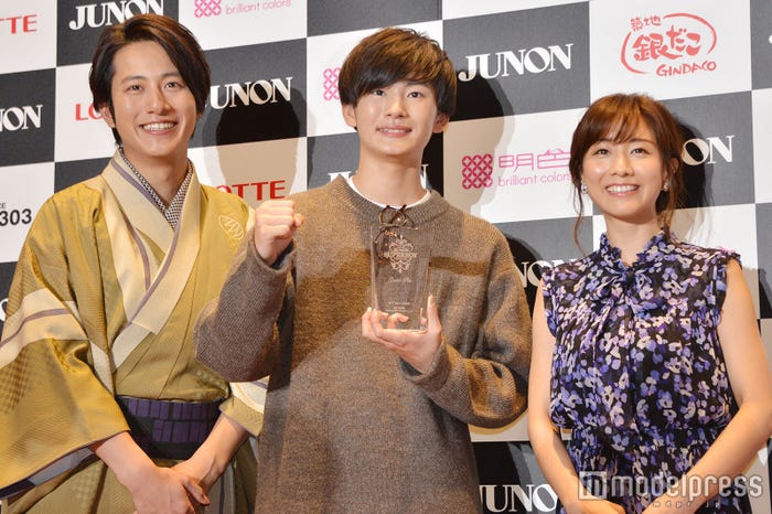 (左から)溝端淳平、押田岳さん、田中みな実(C)モデルプレス