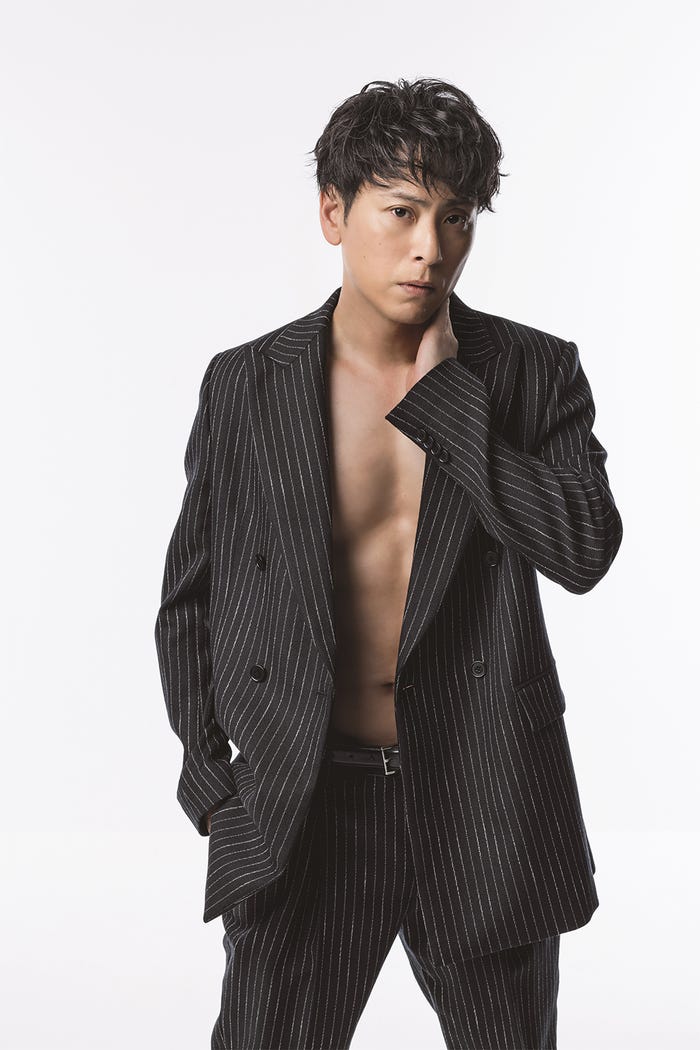 「39」山下健二郎(三代目 J SOUL BROTHERS)撮影:曽根将暉(PEACE MONKY)/幻冬舎