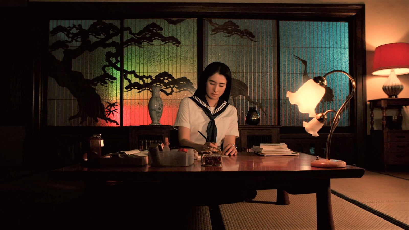 小雪、セーラー服姿を披露「まさか42歳になって着るとは思わなかった」＜時効警察はじめました＞