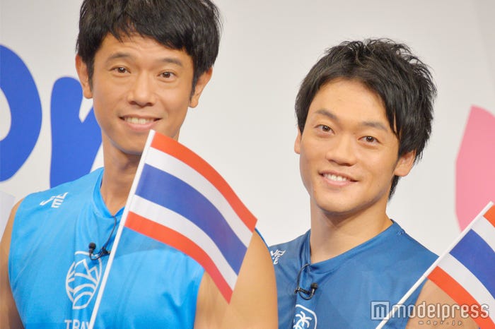 (左から)庄司智春、おばたのお兄さん (C)モデルプレス