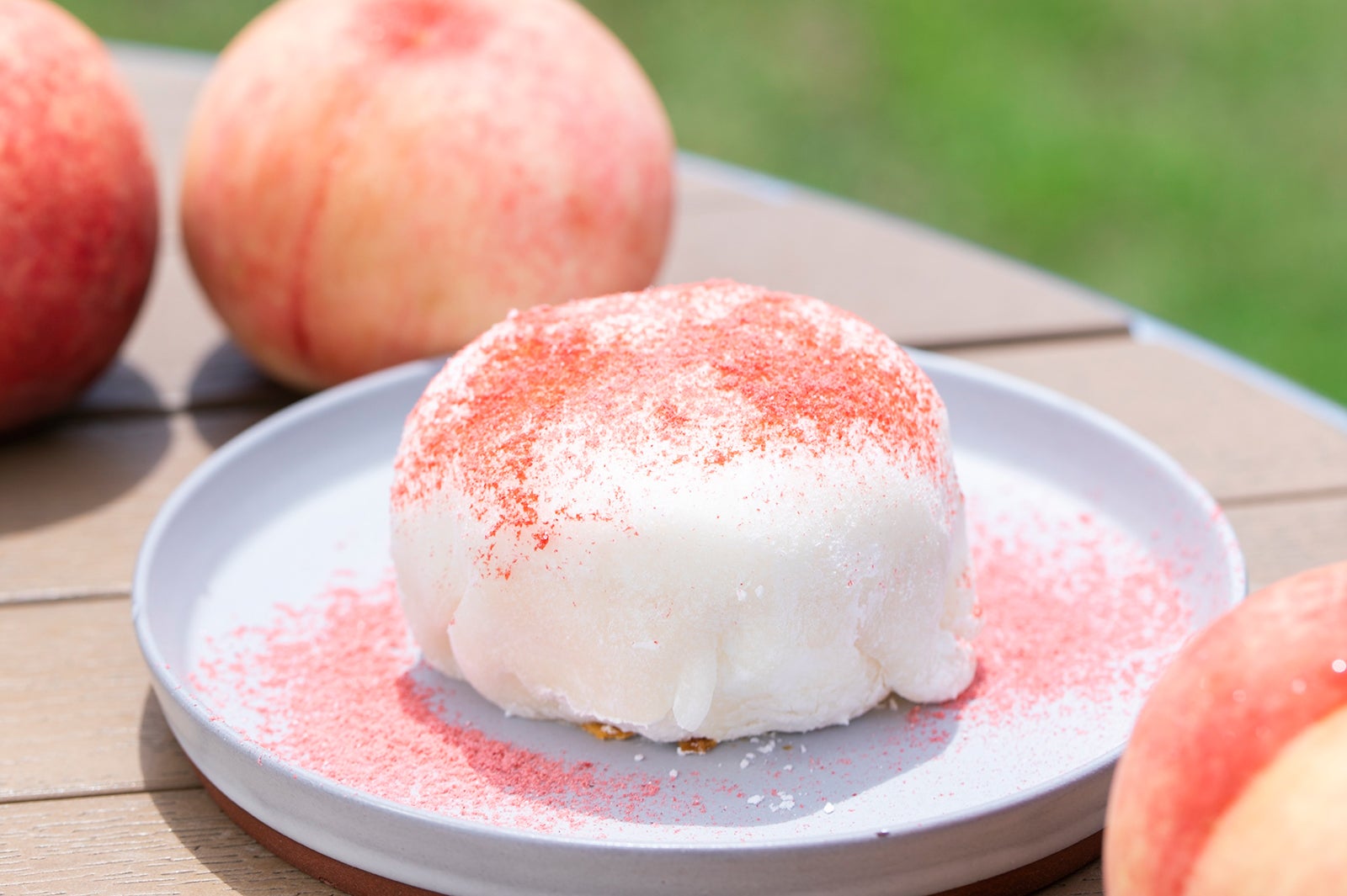 白桃クリーム大福500円／画像提供：村の駅