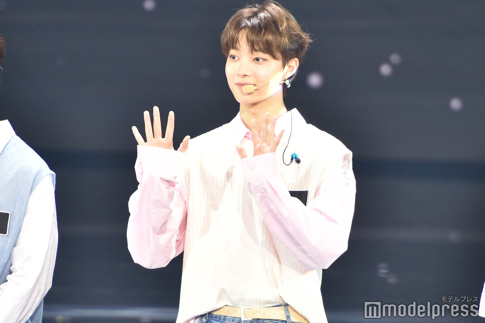 EJ （C）モデルプレス