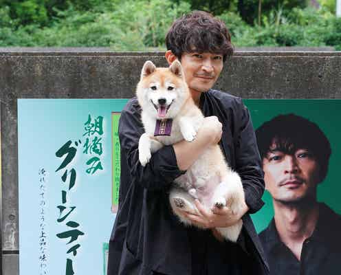「ナンバMG5」愛犬・松&“中の人”津田健次郎、実写で夢の初共演「神がかり的な瞬間が…」