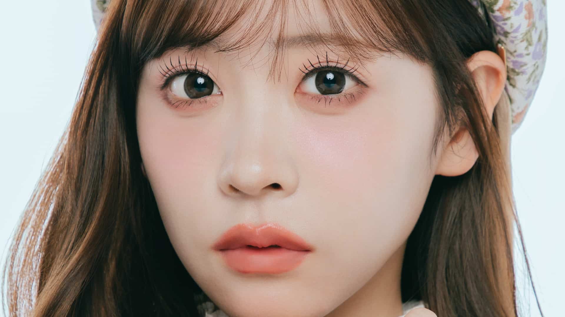 【FRUITS ZIPPER・櫻井優衣】初公開！ALL私物の「セルフメイク」を全部見せ♡