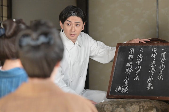 『風、薫る』最終週、“懐かしい人物”たちが続々登場「最後までいい先生」「看護婦続けているのね」