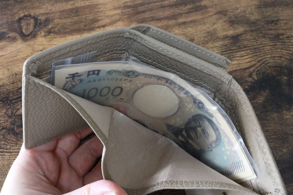 セリアの管理がしやすいお札サイズ