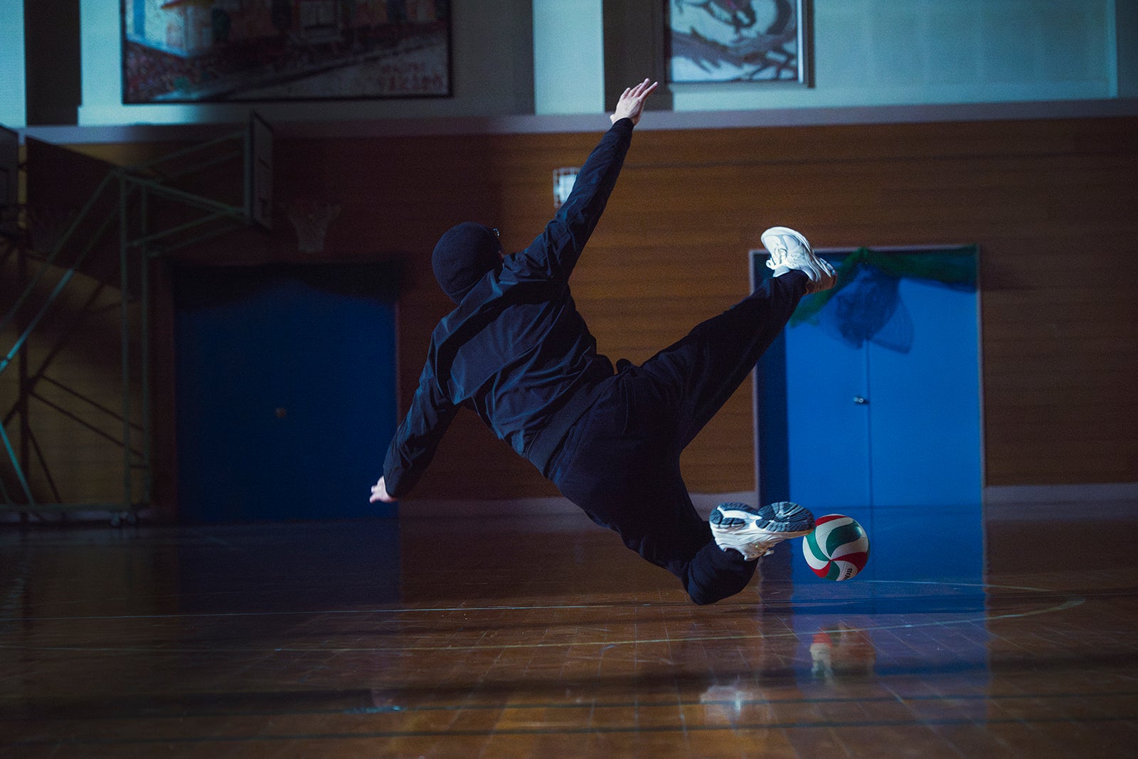 角田晃広「ホットスポット」第2話（C）日本テレビ