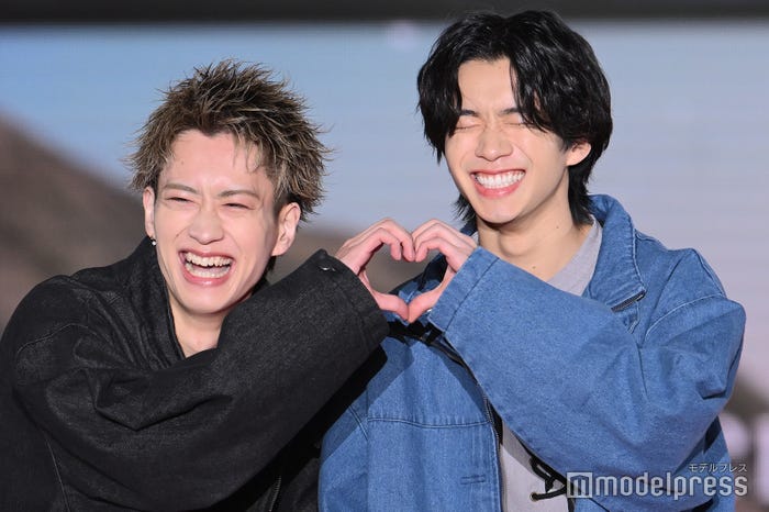 もーりー(森英寿)、しゅーと(森愁斗)「関コレ 2023 S/S」より(C)モデルプレス