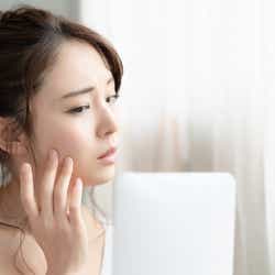 心理テスト 手の組み方でわかる あなたの 恋愛傾向 モデルプレス 心理テスト 手の組み方でわかる あなたの 恋愛傾向 モデルプレス