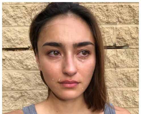 長谷川潤、涙する自身の姿公開「結婚生活が崩壊」「常に泣いていた」離婚前振り返る