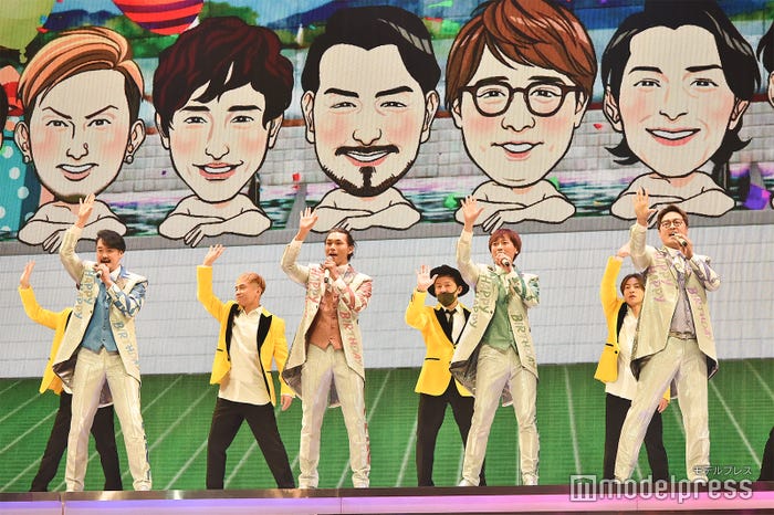 純烈&DA PUMPステージ(C)モデルプレス