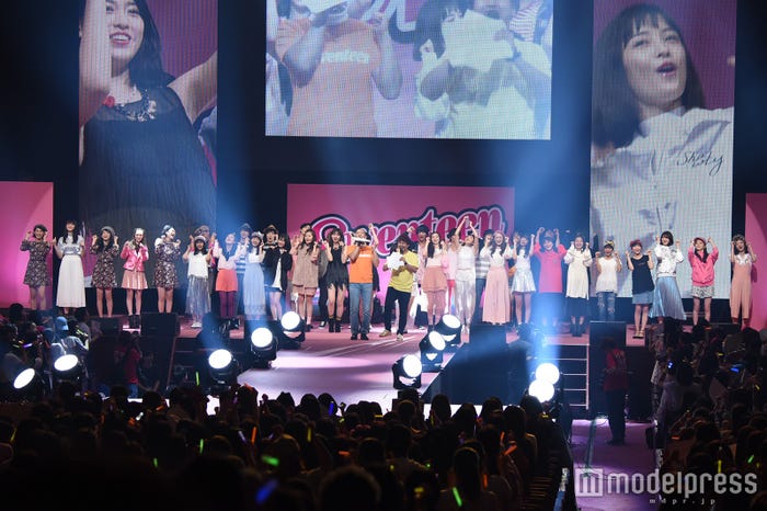 「Seventeen 夏の学園祭2016」(C)モデルプレス