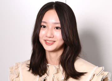 15歳女優 飲酒＆喫煙で無期限活動自粛 SNSで写真流出 解雇ではなく「更生のための教育期間を設け」