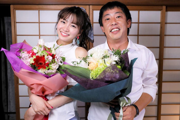 岡崎紗絵、森田哲矢(C)関西テレビ