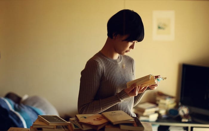 瀬戸かほ(C)2019キングレコード株式会社