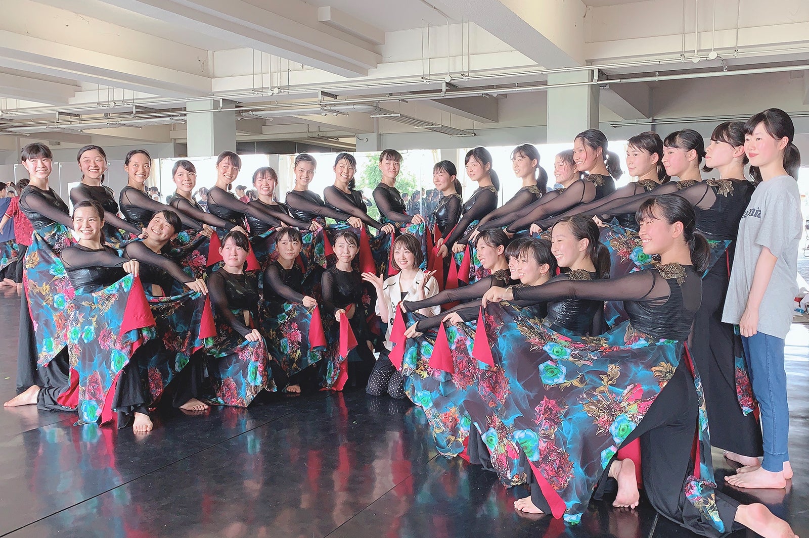 生駒里奈、同志社香里ダンス部 （画像提供：関西テレビ）