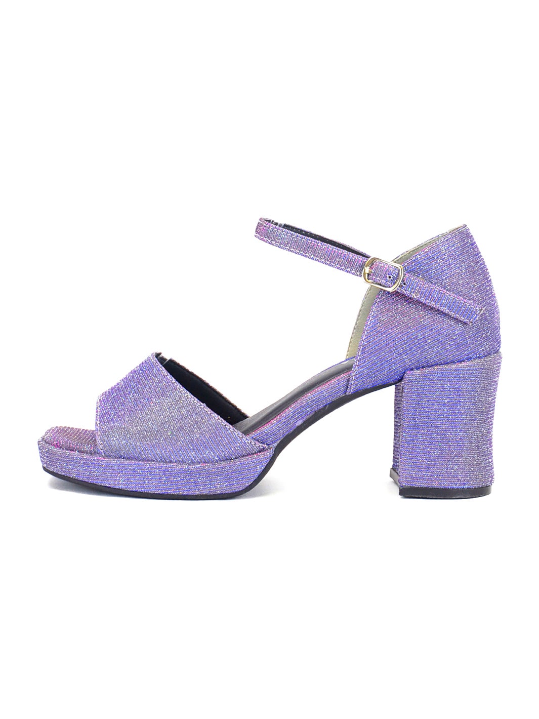 コラボレーションアイテムより（提供写真）