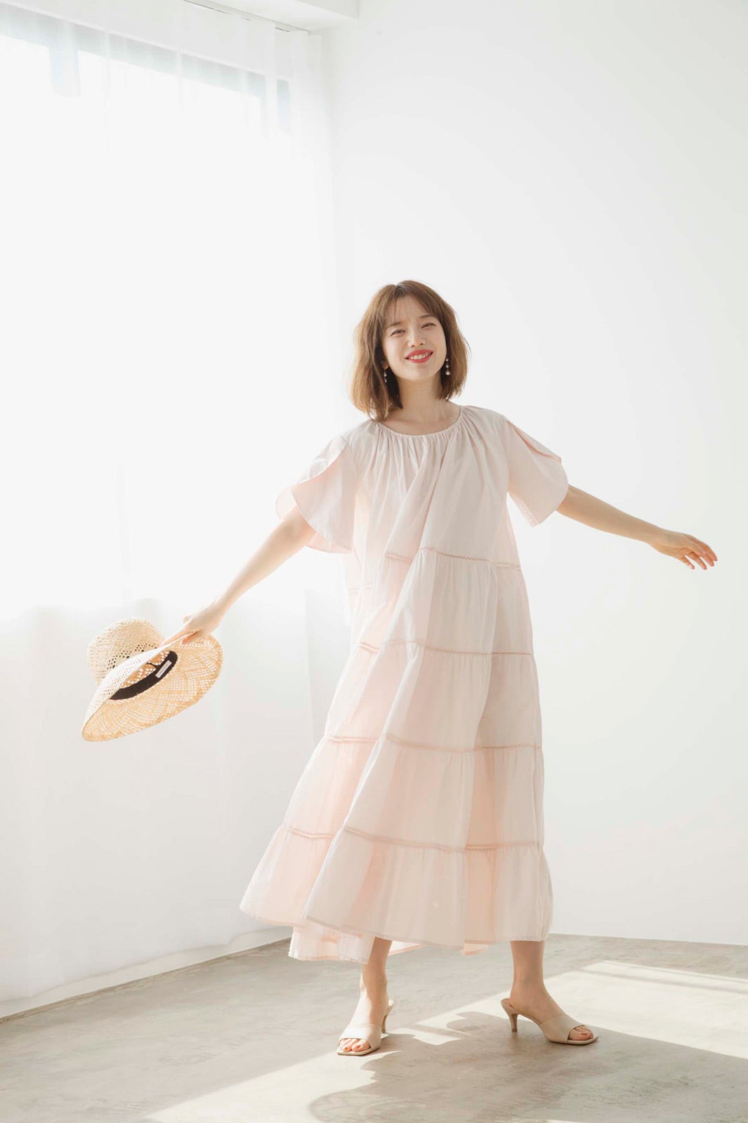 弘中綾香アナウンサー（画像提供：講談社）