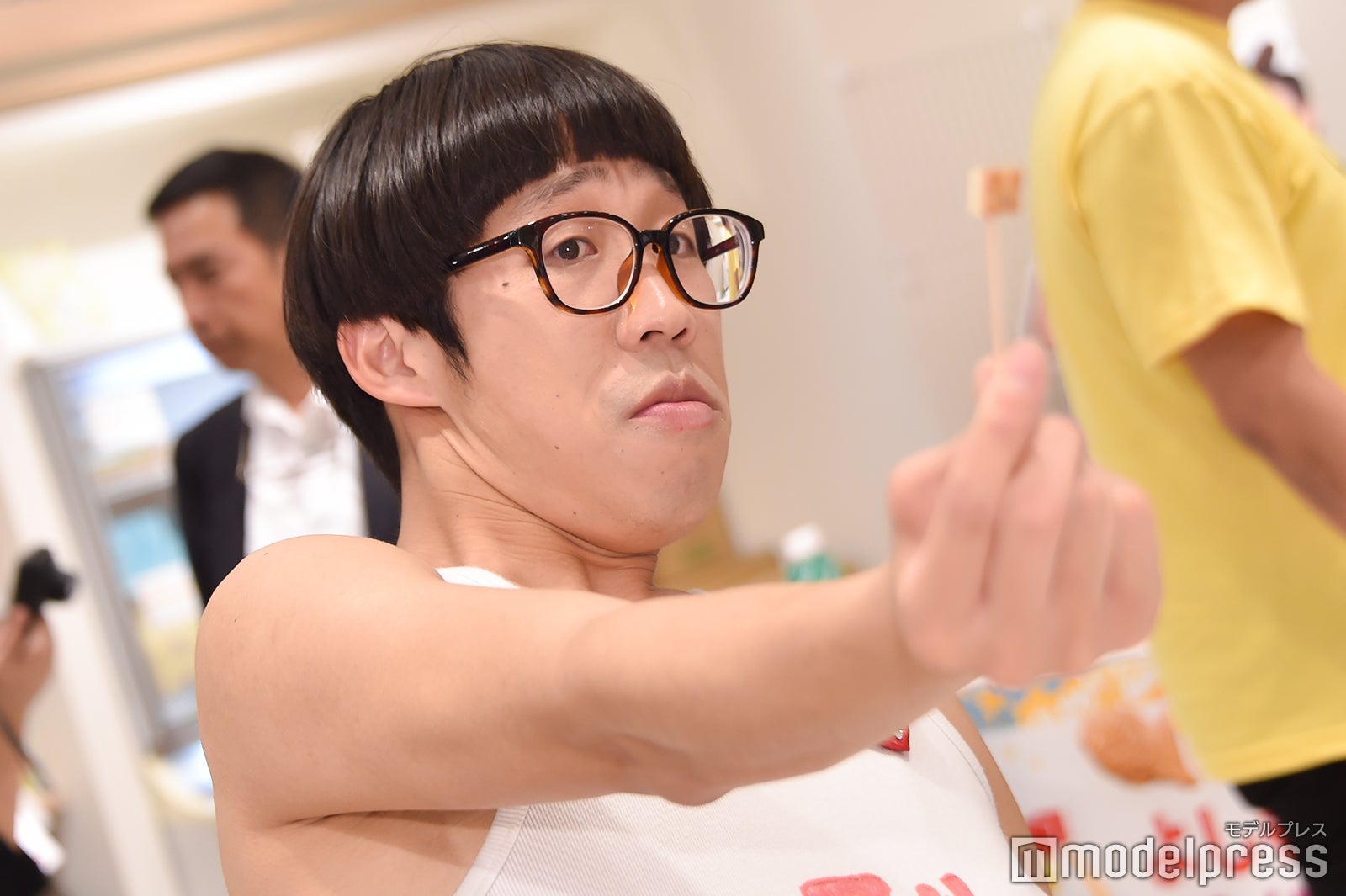 遠近法でなんとかひょっこり／ひょっこり （C）モデルプレス