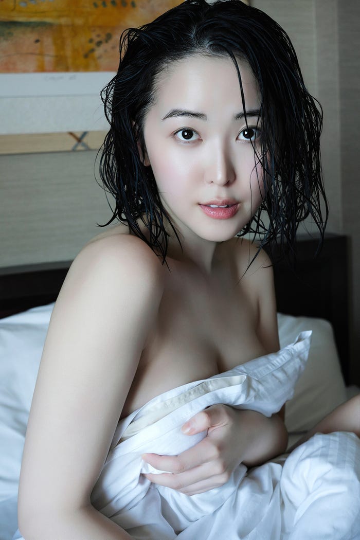 おしの沙羅(C)笠井爾示/講談社