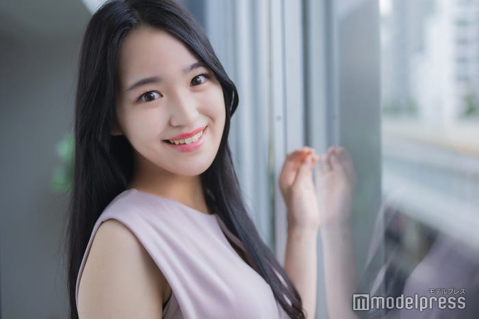 半田遥さん(C)モデルプレス