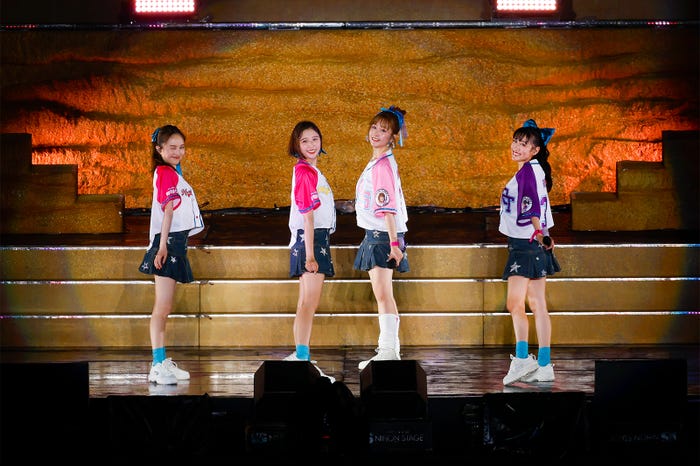 「ハマの夜祭り番長襲名記念 ももクロ夏のバカ騒ぎ2025 in 横浜スタジアム」(C)さいちょー