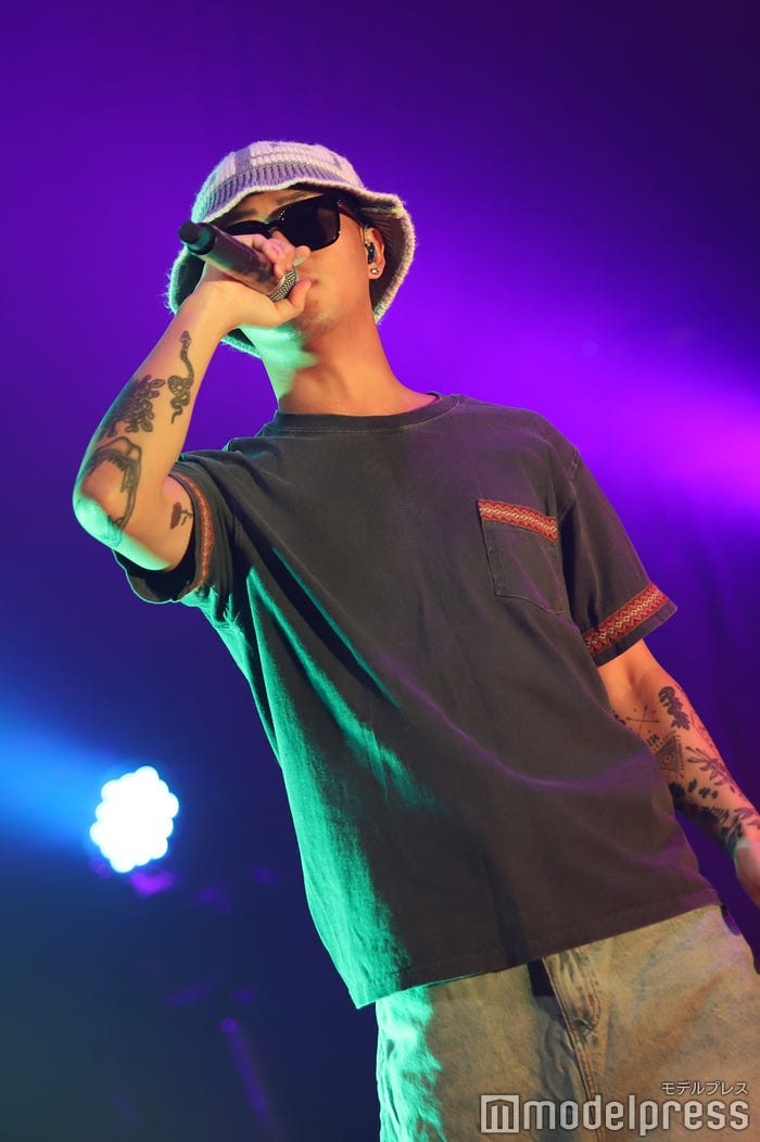 SOUTH BLUE(C)モデルプレス