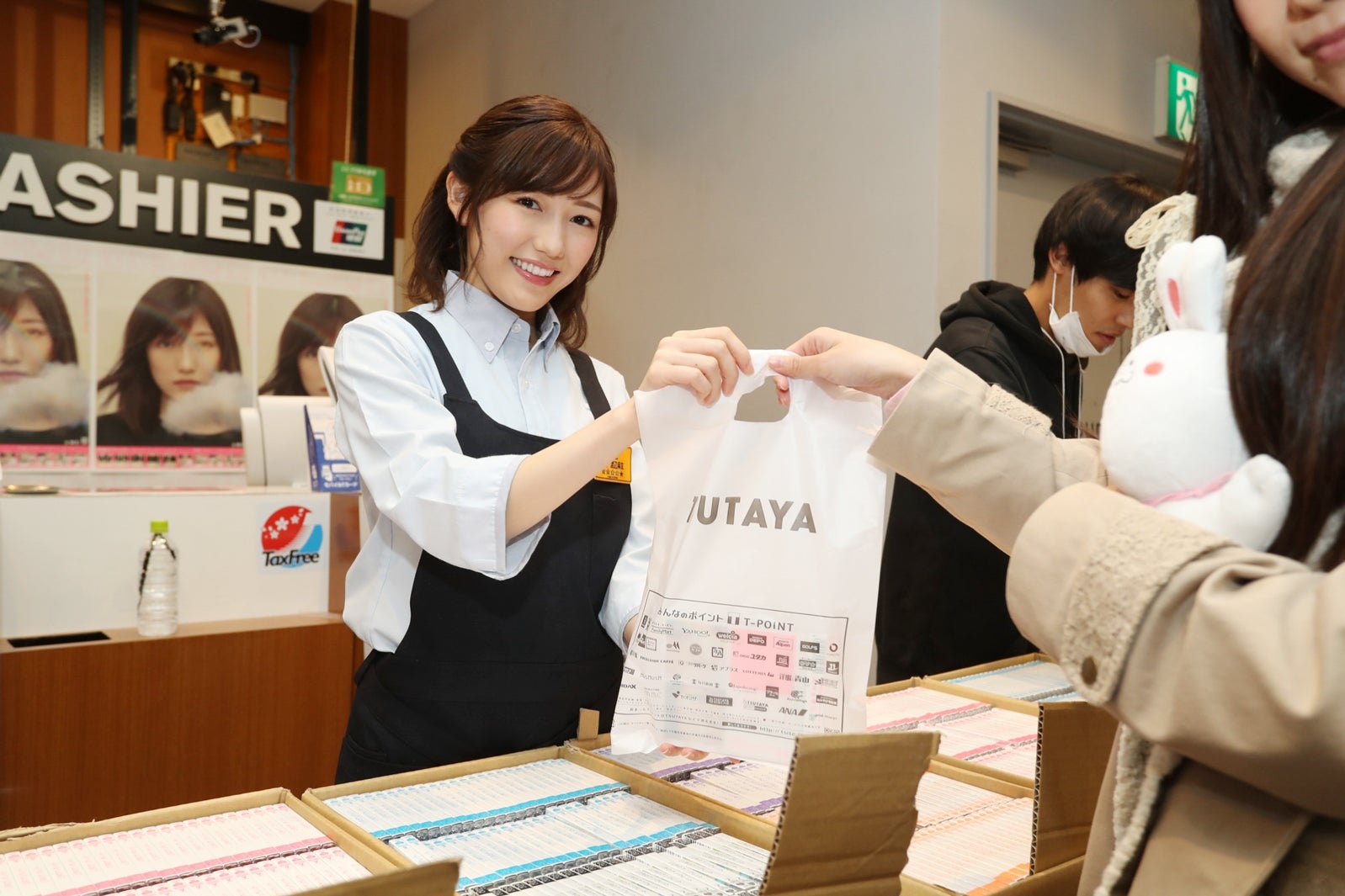 AKB48渡辺麻友、初体験で神対応