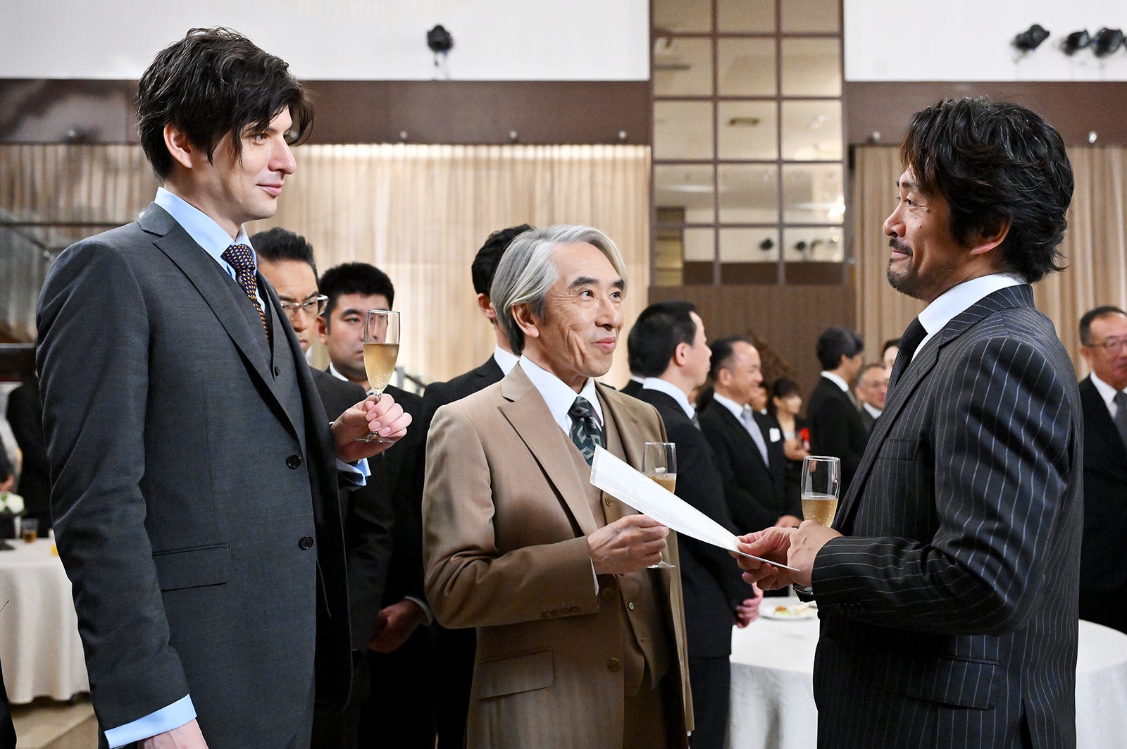 城田優、段田安則、内野聖陽「ブラックペアン シーズン２」第7話より（C）TBS