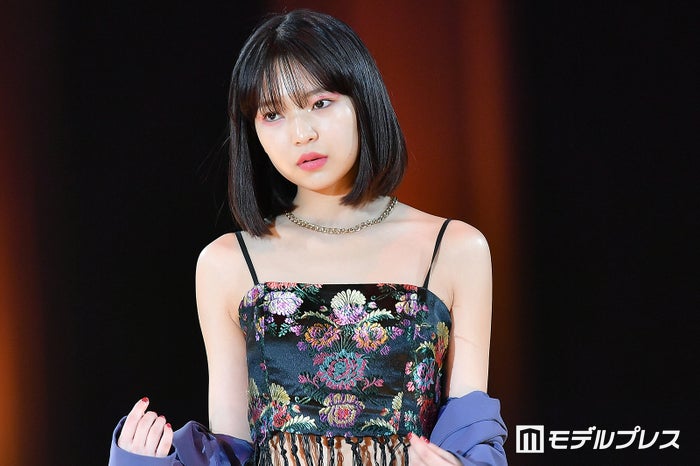 田中芽衣、愛車のポルシェ初公開「24歳で高級車買えるの凄すぎる」と反響