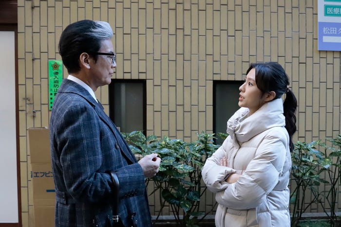 唐沢寿明、恒松祐里「プライベートバンカー」第2話(C)テレビ朝日