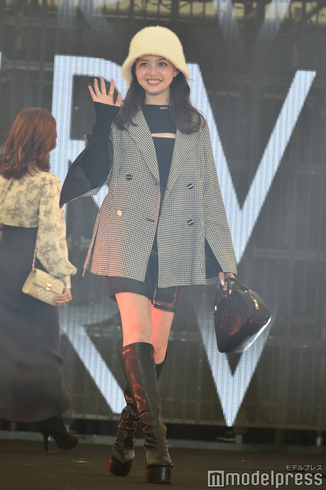 加藤ナナ（C）モデルプレス