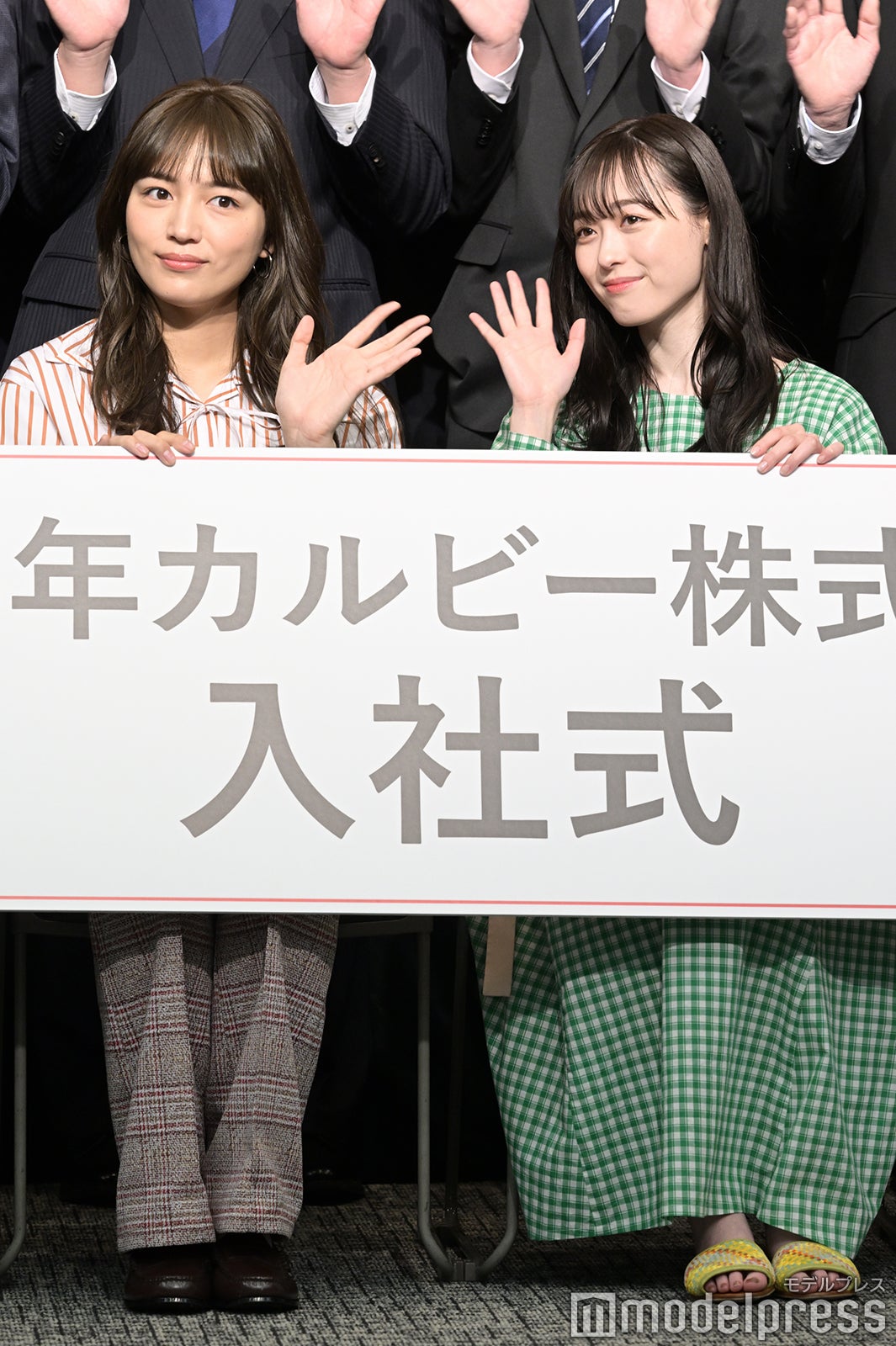 川口春奈、福原遥（C）モデルプレス