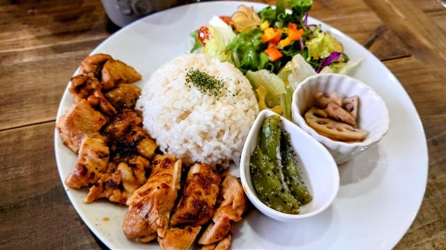 町工場がおしゃれに変身!倉庫を利用したカフェ&レンタルスペース【大阪府豊中市】