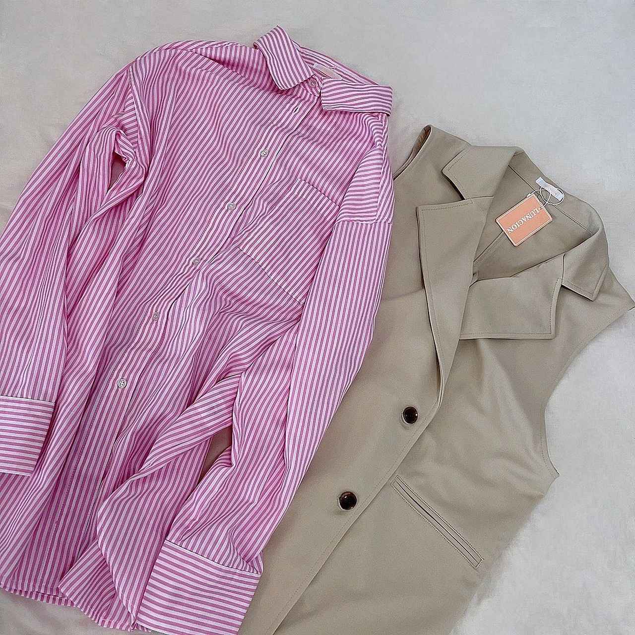 2大派閥 争い しまむら ストライプシャツ グリーン Vs ピンク どっち派 モデルプレス