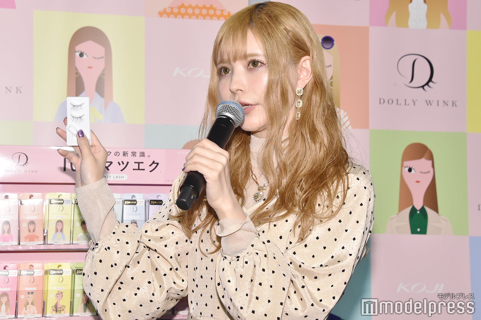 益若つばさ（C）モデルプレス