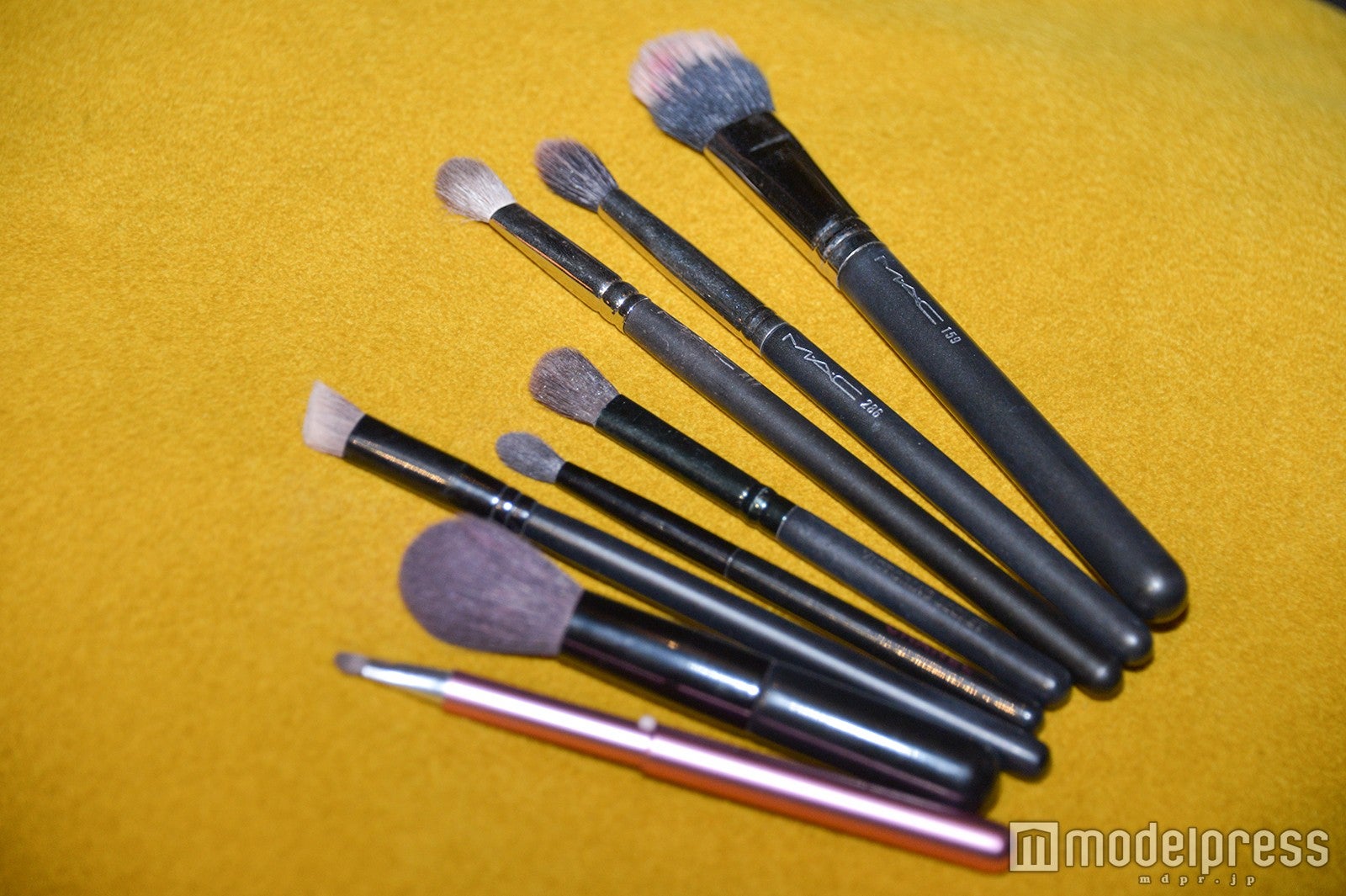 ichigo／気がついたらどんどん増えていくという筆はほぼMACで購入（C）モデルプレス