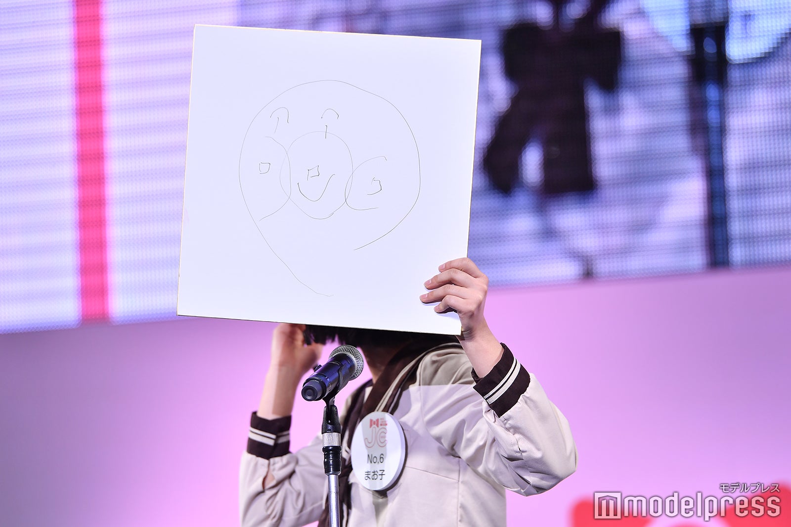 まお子（C）モデルプレス