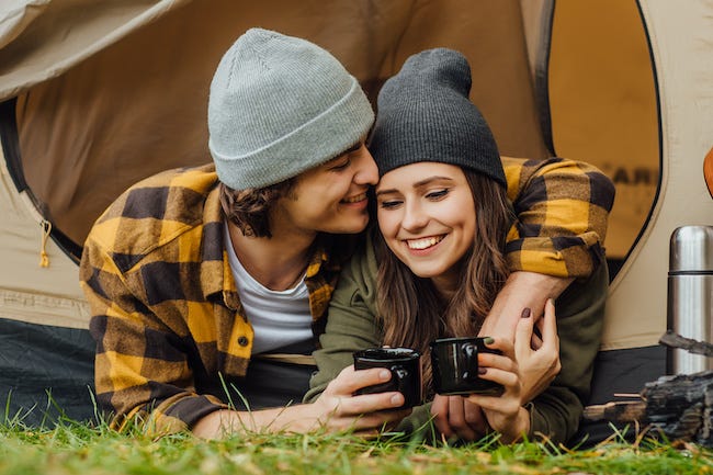 キャンプデートで彼を虜に♡あなたの「いいところ」はこうやって見せて！