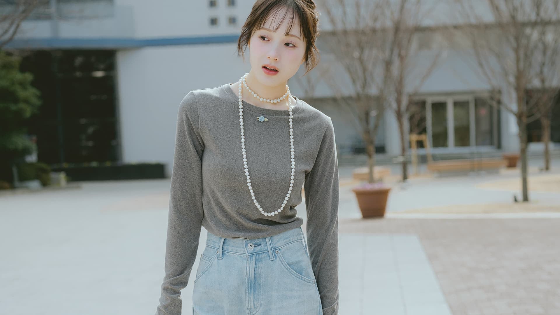 こなれ感バツグン♡ 1枚あると大助かりな「優秀デニムパンツ」着回しコーデ4選