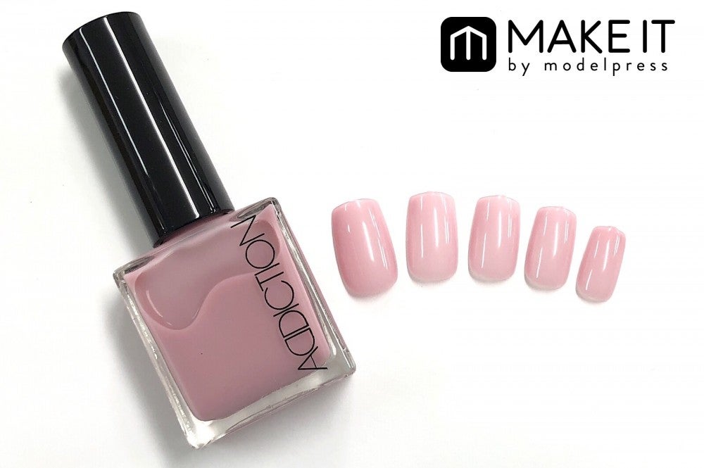 ADDICTION／ザ ネイルポリッシュ／067 Strawberry Moon／1,800円（税抜） (C)メイクイット