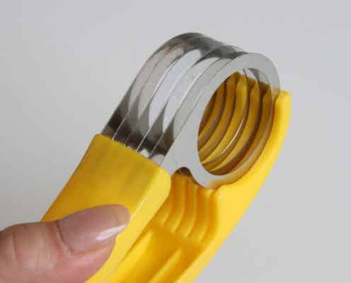 100均のこれ意外と良すぎた!一瞬で均等にカットできる!時短にもつながる家事楽グッズ