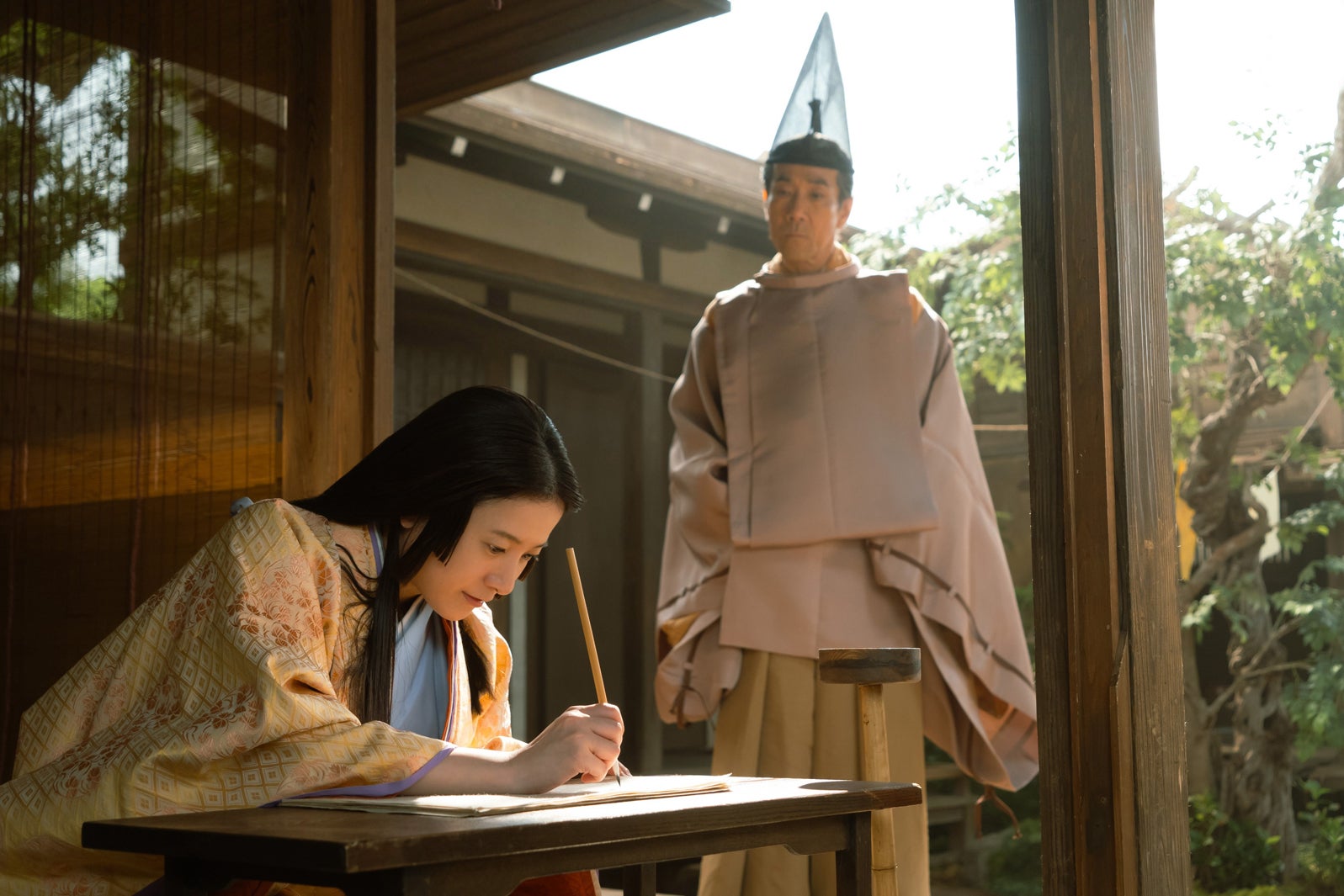 吉高由里子、岸谷五朗「光る君へ」第31話（C）NHK