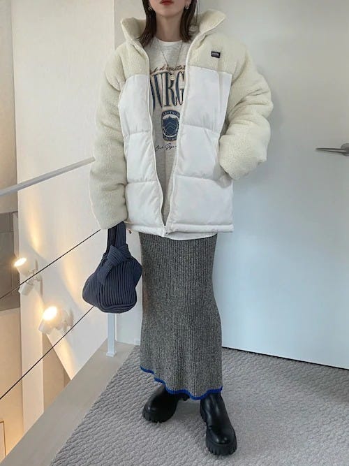 白