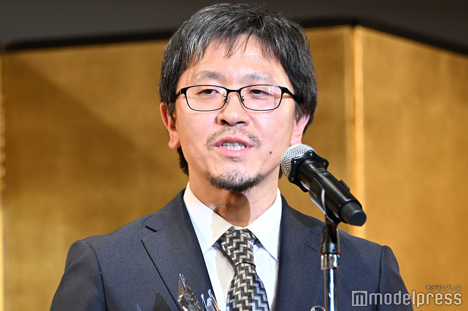 臼井央氏（C）モデルプレス